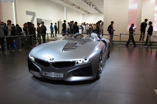 BMW-Vision-ConnectedDrive-Shanghai-2011-02