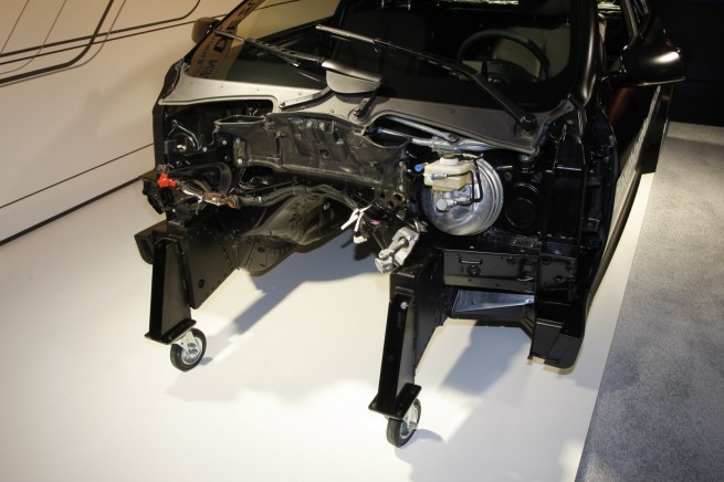 BMW-Vision-EfficientDynamics-Full-Runner-DontBlogAboutThis-23
