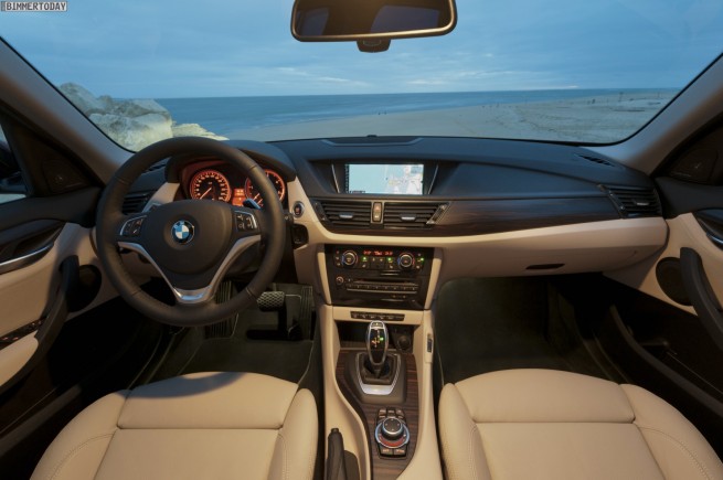 BMW-X1-Facelift-2012-E84-LCI-Innenraum-01