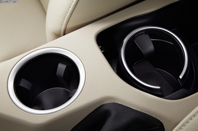 BMW-X1-Facelift-2012-E84-LCI-Innenraum-06