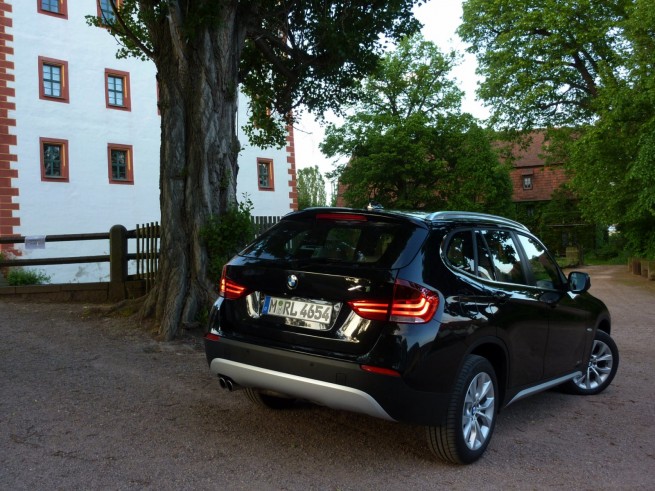 BMW-X1-xDrive28i-Exterieur-10
