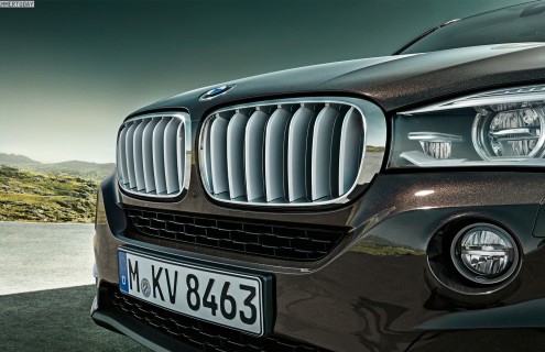 BMW-X5-F15-Wallpaper-1920x1200-07