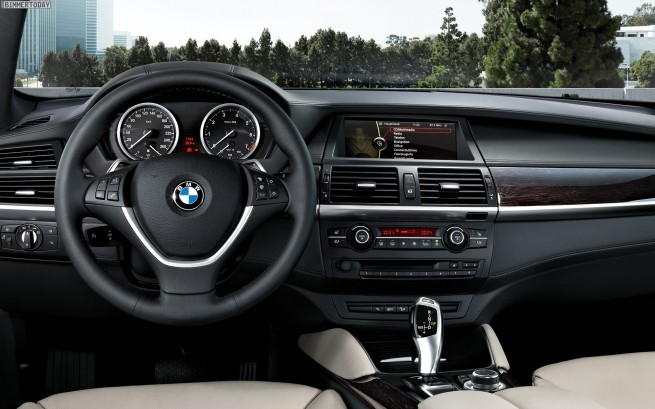 BMW-X6-Facelift-E71-LCI-Wallpaper-1920x1200-06