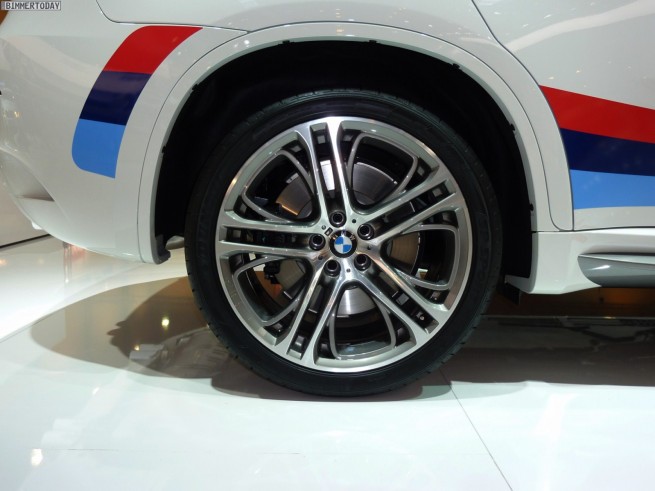 BMW-X6-M-BMW-M-Performance-Essen-Motor-Show-2011-11