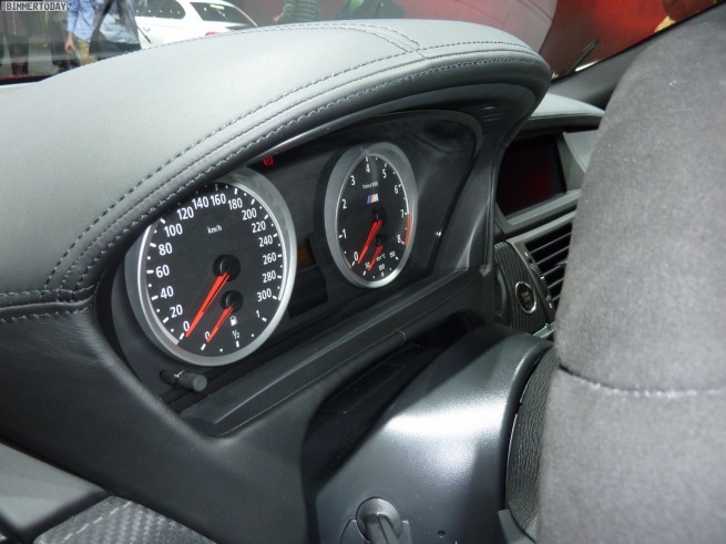 BMW-X6-M-Performance-IAA-2011-Interieur-07