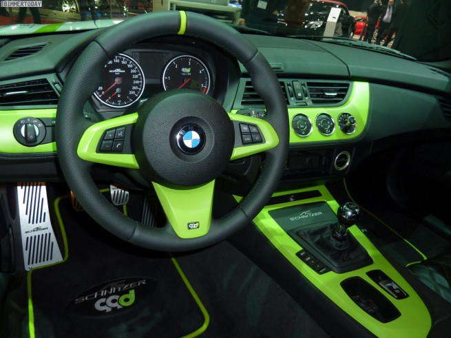 BMW-Z4-AC-Schnitzer-99d-Genf-2011-Interieur-01