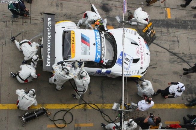 Motor Racing - ADAC Zurich 24 Hours - 40th Race - Qualifying Day - Nurburgring, Germany