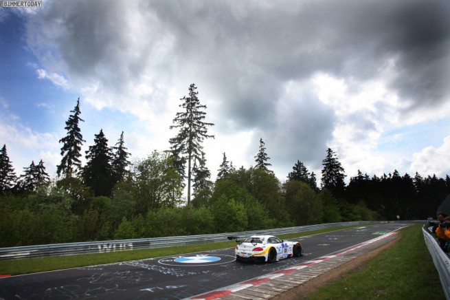 Motor Racing - ADAC Zurich 24 Hours - 40th Race - Qualifying Day - Nurburgring, Germany