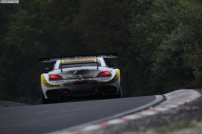 Motor Racing - ADAC Zurich 24 Hours - 40th Race - Qualifying Day - Nurburgring, Germany