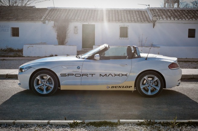 BMW-Z4-M-Paket-Dunlop-Auto-geil-de-02