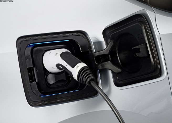 BMW-i3-Fotos-technische-Daten-offiziell-IAA-2013-Elektro-Auto-24-655x469.jpg