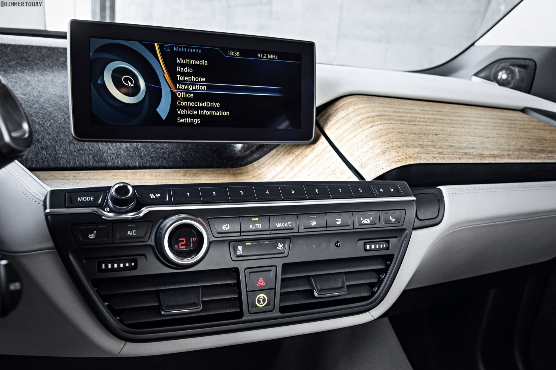 BMW-i3-Fotos-technische-Daten-offiziell-IAA-2013-Elektro-Auto-52.jpg