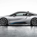 Bild-Vergleich: Mercedes GT vs. BMW i8 im Sportwagen-Duell