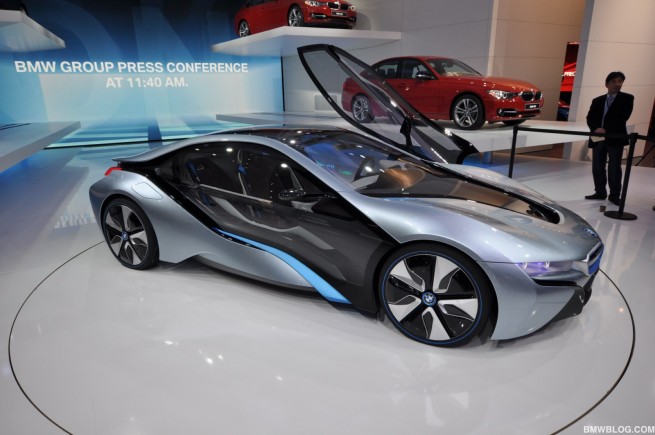 BMW-i8-Concept-NAIAS-Detroit-Auto-Show-2012-10
