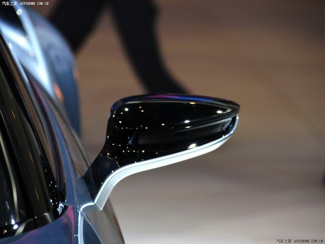 BMW-i8-Spyder-Concept-Auto-China-2012-Peking-07