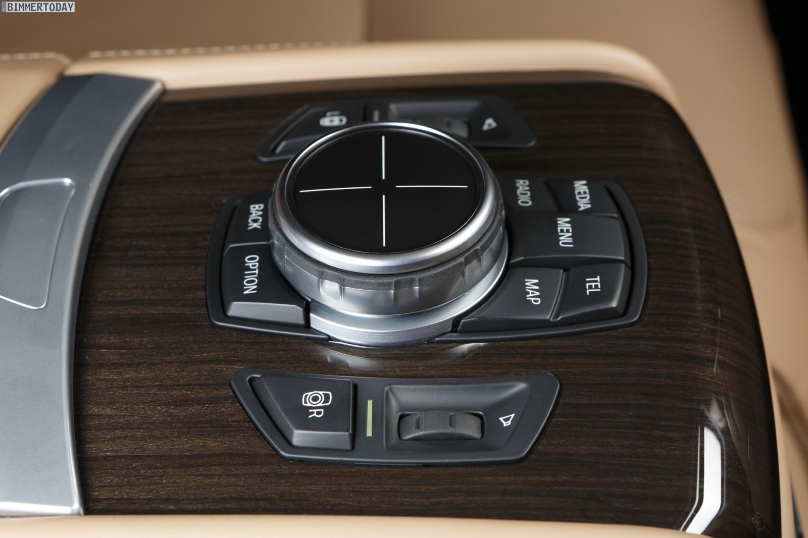 Bmw idrive connecteddrive #5