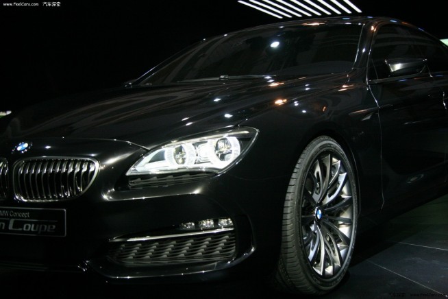 BMW_Concept_Gran_Coupe_011_310802