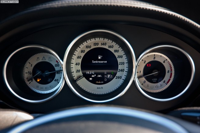 Blogger-Infotainment-Vergleich-2012-Mercedes-CLS-07