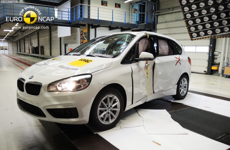 Euro NCAP Crashtest: BMW 2er Active Tourer holt 5 Sterne Euro NCAP Crashtest: BMW 2er Active Tourer holt 5 Sterne