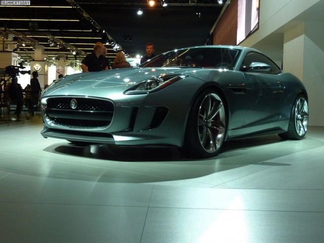 Jaguar-C-X16-Concept-IAA-2011-10
