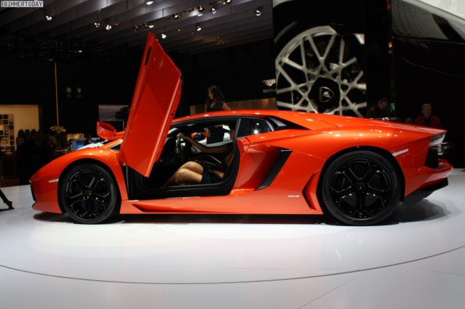 Lamborghini-Aventador-Genf-2011-27-655x436.jpg