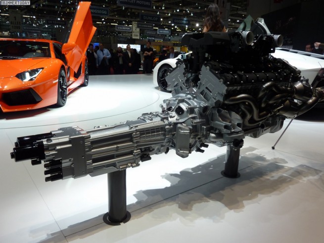 Lamborghini-Aventador-Genf-2011-43-655x491.jpg