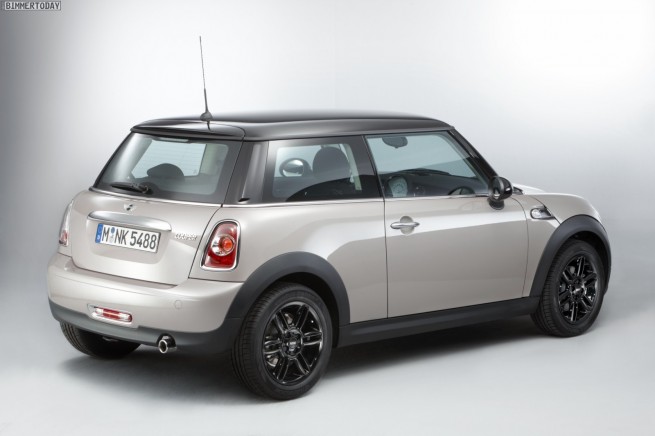 MINI-Baker-Street-Editionsmodell-London-2012-10