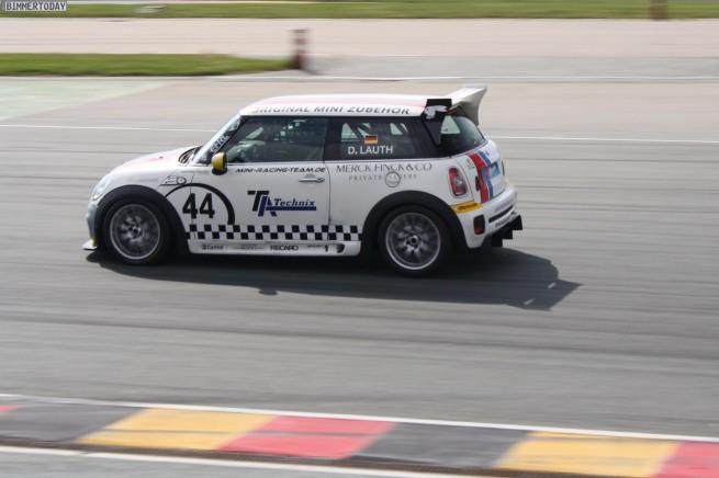 MINI-Challenge-Sachsenring-2011-26