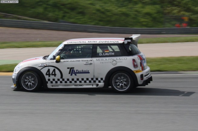 MINI-Challenge-Sachsenring-2011-33