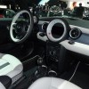 MINI-Clubman-Cooper-D-R55-LCI-MINI-Yours-Genf-2011-Interieur-02