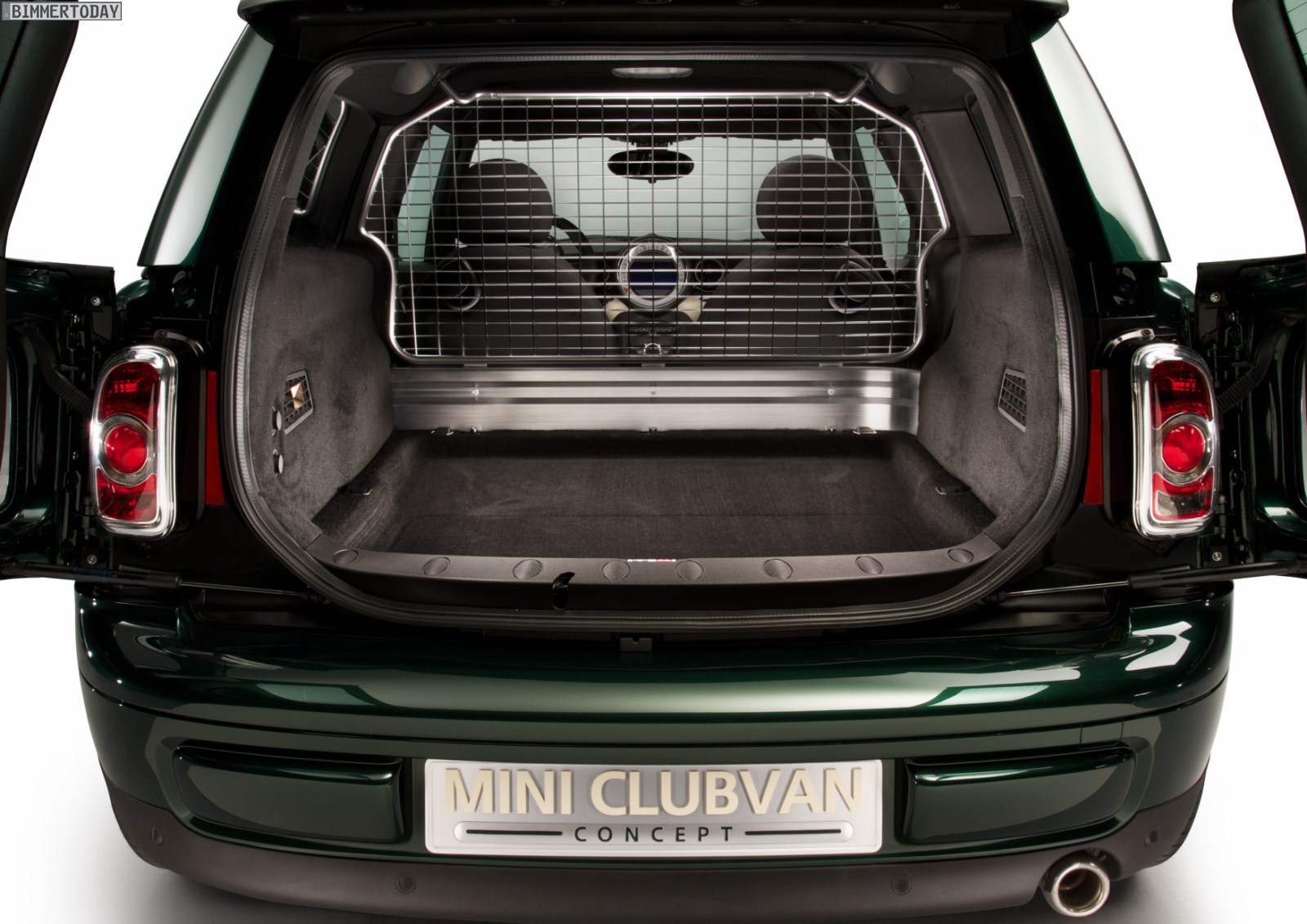 MINI-Clubvan-Transporter-Clubman-Genf-2012-12.jpg