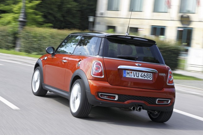 MINI-Cooper-S-R56-LCI-11
