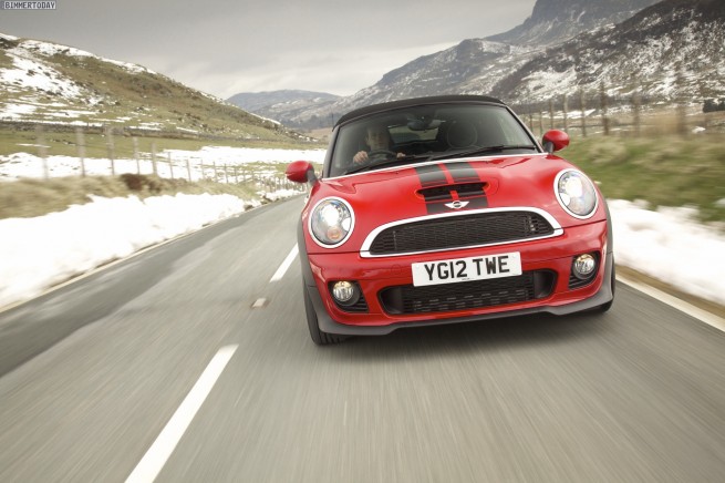 MINI-Cooper-S-Roadster-R59-UK-RHD-02