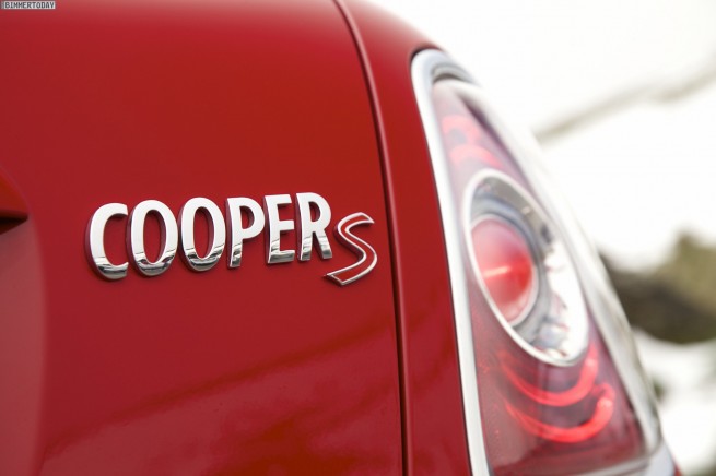 MINI-Cooper-S-Roadster-R59-UK-RHD-18