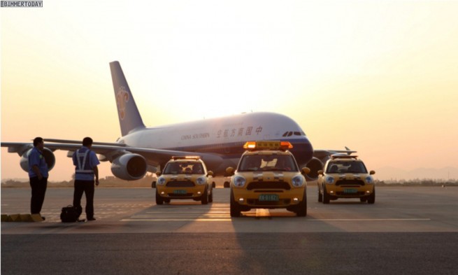 MINI-Countryman-Follow-Me-Guangzhou-Airport-03