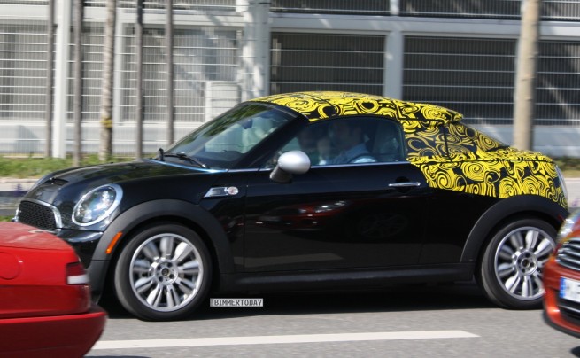 MINI-Coupé-R59-Spyshots-05