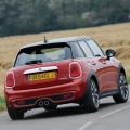 MINI Fünftürer F55: Mehr Fotos zum Cooper S in Blazing Red II MINI Fünftürer F55: Mehr Fotos zum Cooper S in Blazing Red II