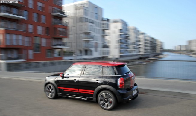 MINI-JCW-Countryman-R60-John-Cooper-Works-2012-38