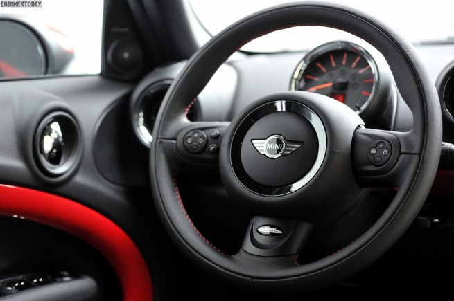 MINI-JCW-Countryman-R60-John-Cooper-Works-2012-46