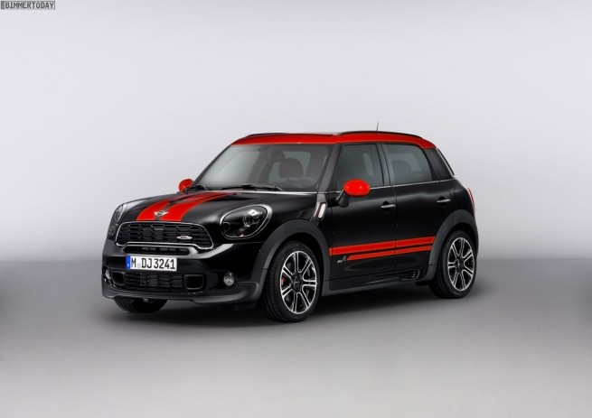MINI-John-Cooper-Works-Countryman-JCW-R60-Genf-2012-02