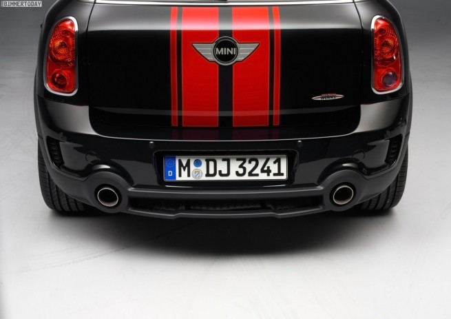 MINI-John-Cooper-Works-Countryman-JCW-R60-Genf-2012-10