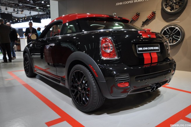 MINI-John-Cooper-Works-Coupe-R58-Detroit-Auto-Show-2012-19