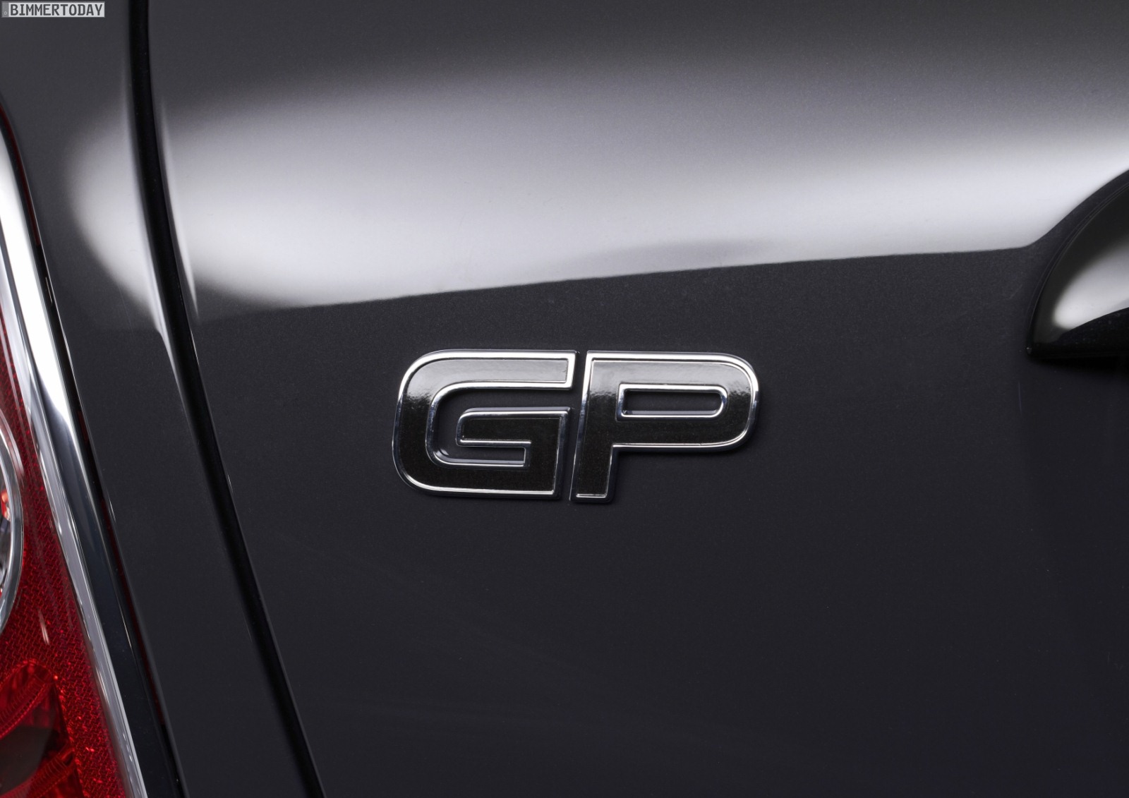 MINI-John-Cooper-Works-GP-2012-MINI-United-13.jpg