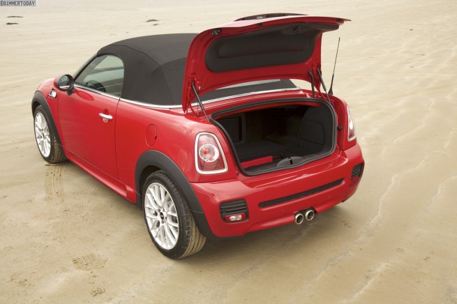 MINI-Roadster-2012-Interieur-UK-RHD-12