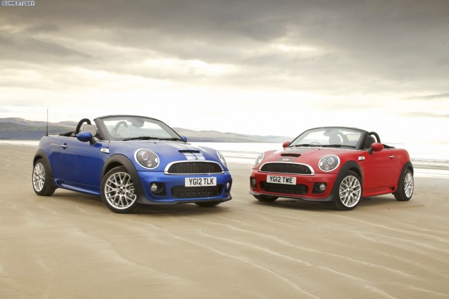 MINI-Roadster-2012-Wallpaper-UK-RHD-01