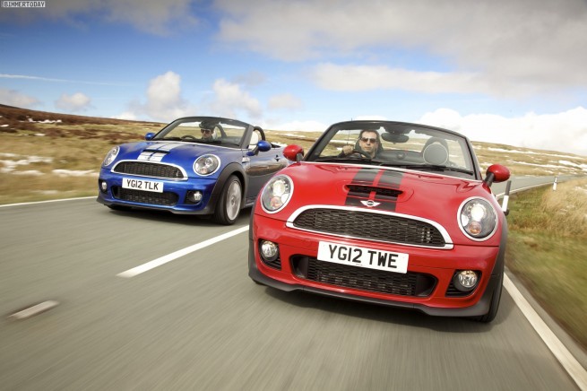MINI-Roadster-2012-Wallpaper-UK-RHD-10