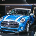 Salão do Automóvel 2014 in São Paulo: MINI präsentiert sich bunt Salão do Automóvel 2014 in São Paulo: MINI präsentiert sich bunt