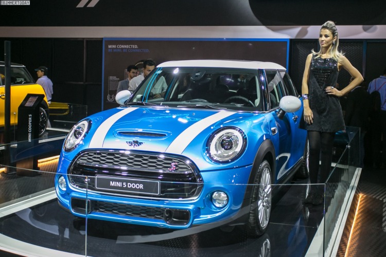Salão do Automóvel 2014 in São Paulo: MINI präsentiert sich bunt Salão do Automóvel 2014 in São Paulo: MINI präsentiert sich bunt