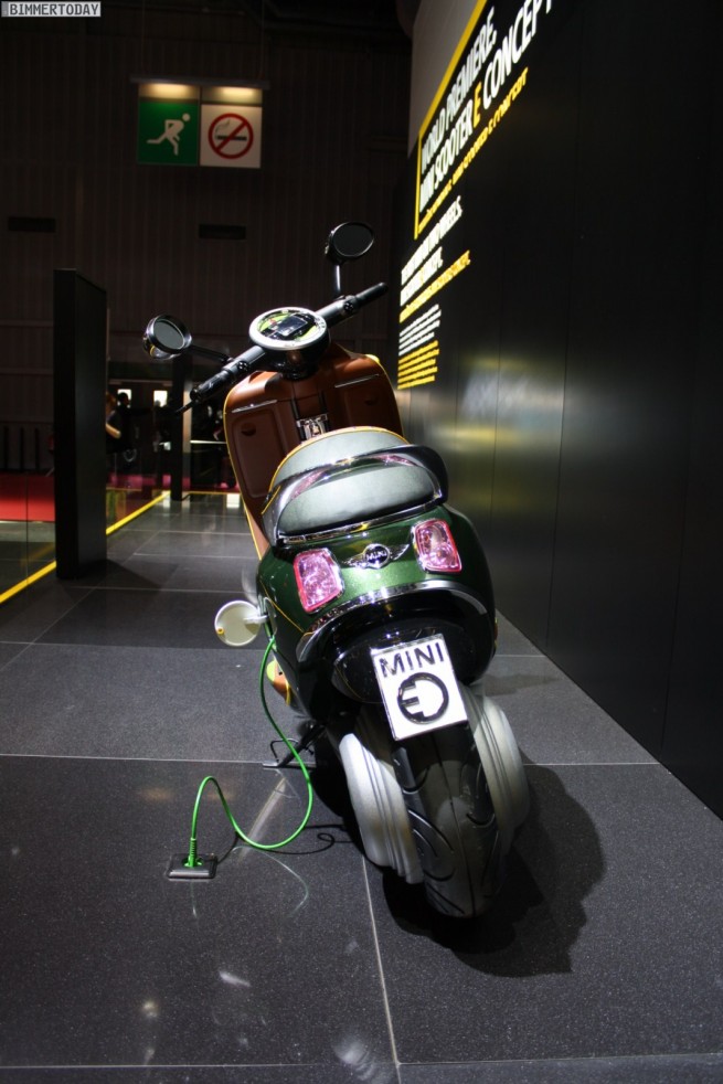 MINI-Scooter-E-Concept-Paris-2010-Details-04
