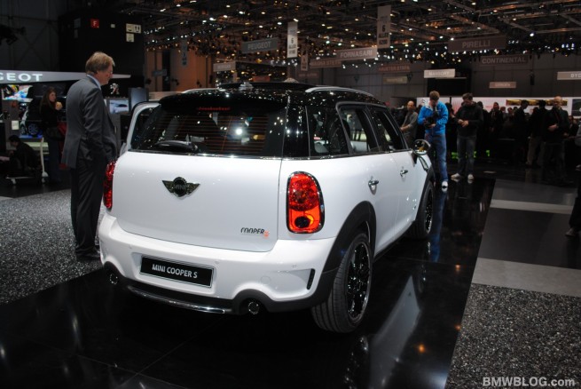 MINI-countryman-geneva-241
